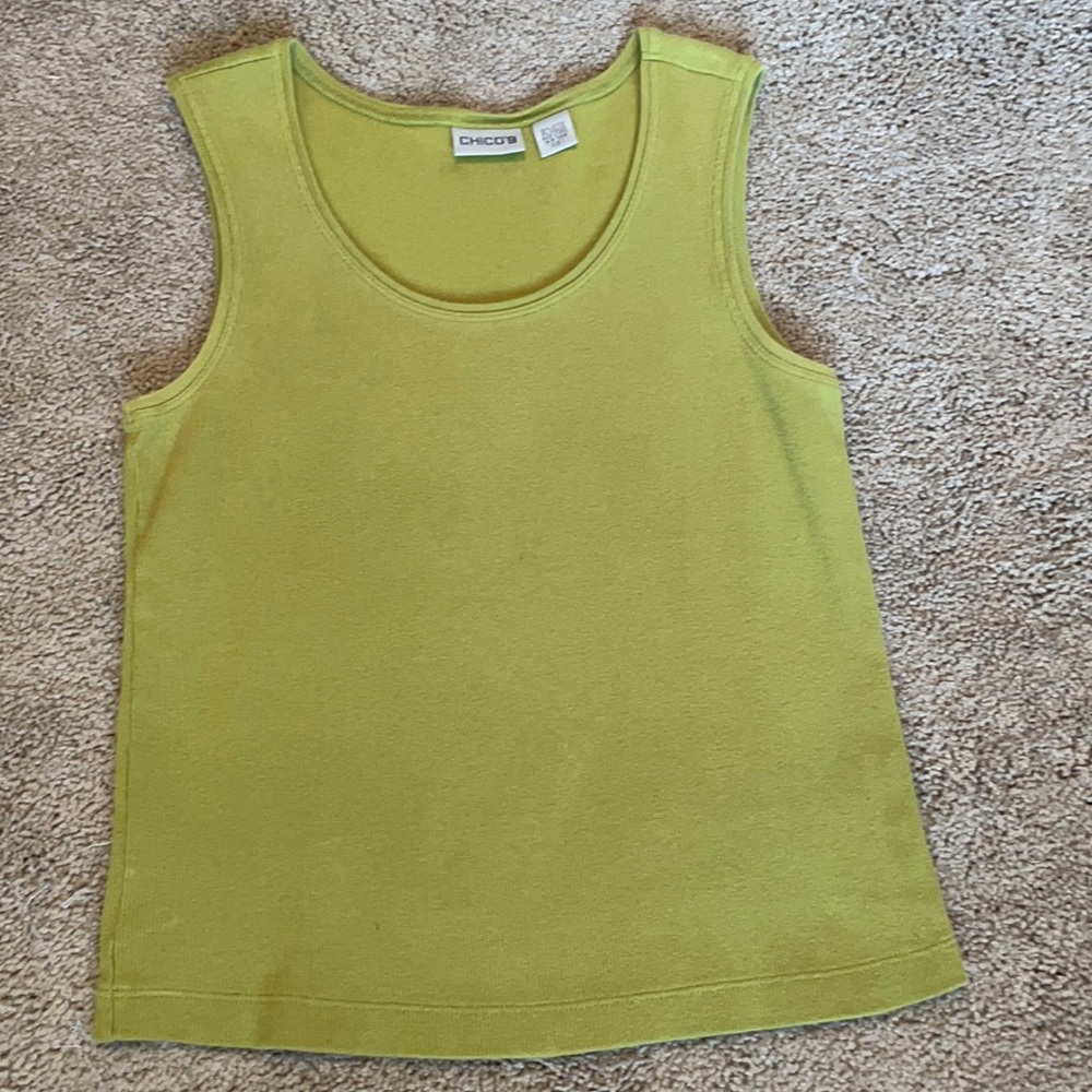 Chico’s size 1 light olive ribbed tank.